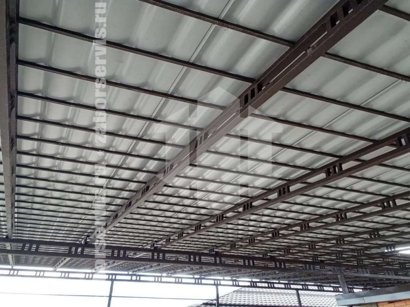 Навес для двух автомобилей пример 3